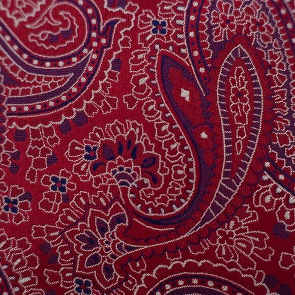 Pierre Cardin‎ Paisley Red Woven Silk Tie - Picture 2 of 6
